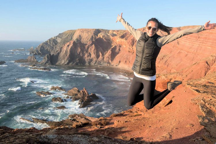 The excitement has this Ocean Villas guest leaping for joy in the Algarve