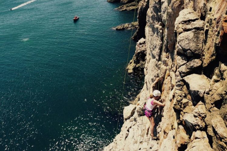Climbing (10) There are many glorious climbing routes to be found in the Algarve
