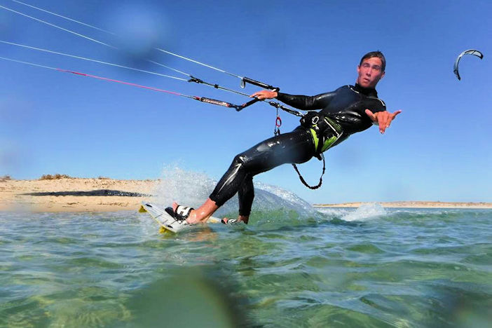 An Ocean Villas kitesurfing lesson in perfect Algarve conditions